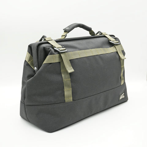 Review of Doctor's Mil Med Bag by Clutchman TV