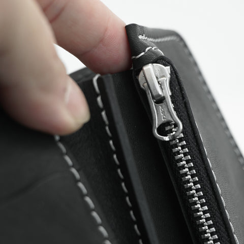 Handmade Singapore leather wallet with IDEAL zipper pocket