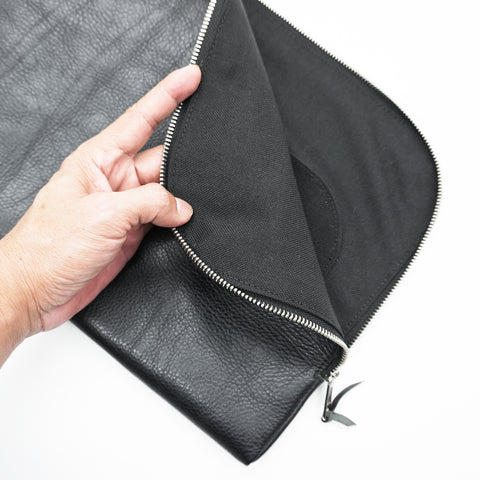 OGL Kingsman Banker's Tumbled Leather Pouch Large