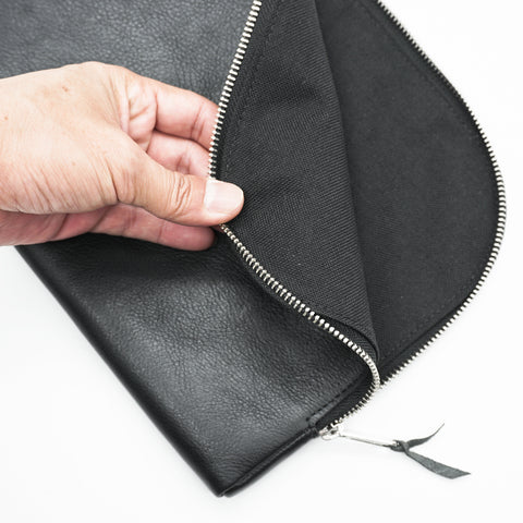 OGL Kingsman Banker's Tumbled Leather Pouch Small