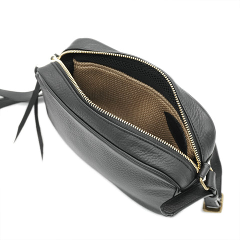 Shows internal cushion lining of Handmade Fullgrain Tumbled Cowhide Leather Bag by Obbi Good Label Singapore