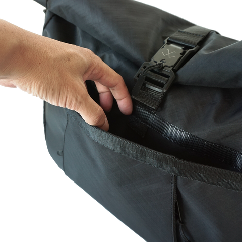 OriGinaLe XTAC Roll-Top Hobo Bag Black