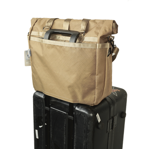 Obbi Good Label OriGinaLe XTAC Tote Bag trolley sleeve on luggage