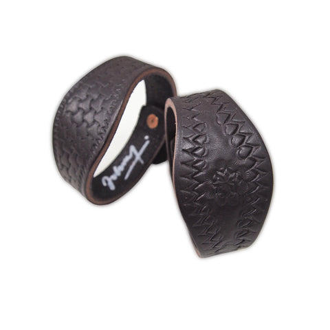 OGL ONLY GOOD LIFE MONOGRAM LEATHER CUFF