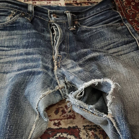 PERKHIDMATAN MEMBAIKI DENIM