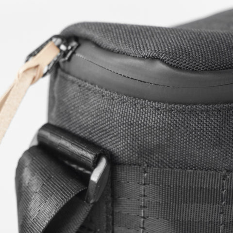 OriGinaLe OUTDOOR MOBILITY SLING BAG