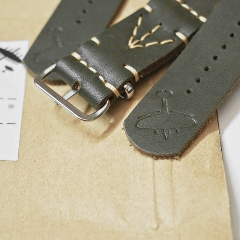 SQUADRON STRAPS BLENHEIM LEATHER NATO STRAPS OLIVE