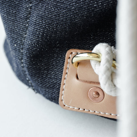 FAITH SFK LEATHER DENIM BUCKET BAG INDIGO