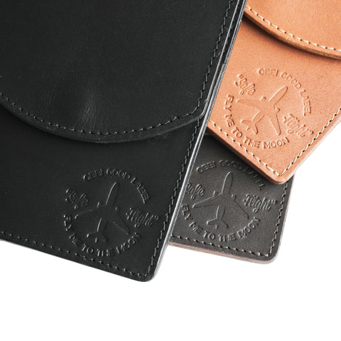 OGL FMTTM PASSPORT LEATHER HOLDER