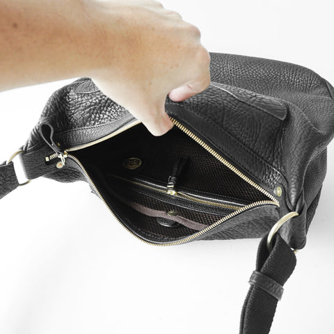 OGL 9981 LEATHER HOBO-X BAG BLACK