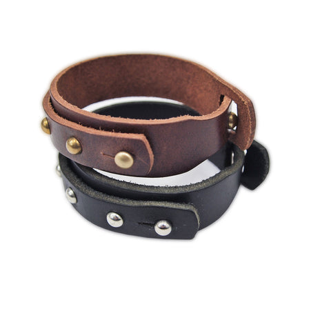 OGL ONLY GOOD LIFE STUDDED LEATHER CUFF