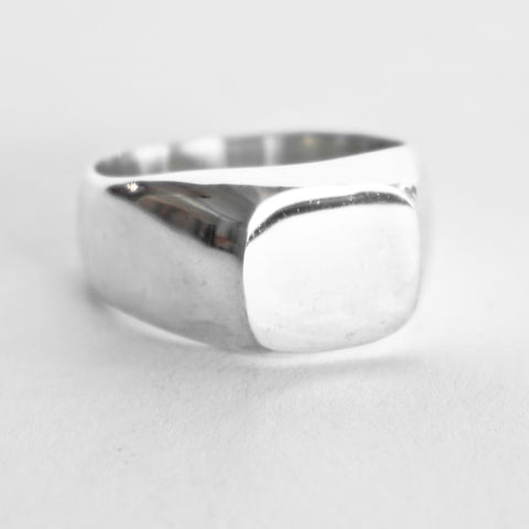 OGL Obbi Good Luck Signet Silver Ring