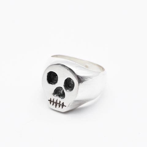 OGL OBBI GOOD LUCK SKULL SILVER RING