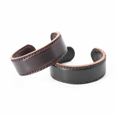 OGL BRAVE SHELL CORDOVAN WRIST CUFF (HANDSTITCH)