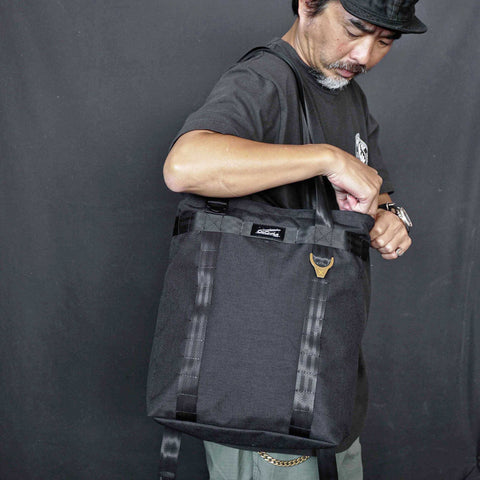 OriGinaLe OUTDOOR UTILITY TOTE/BACKPACK