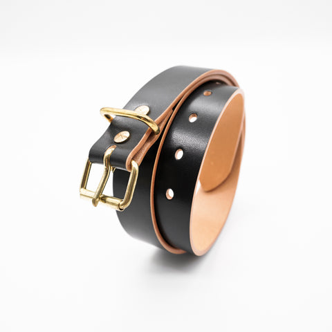 OGL Roller-Buckle Leather Belt Hand-Dyed Black handmade full-grain leather tea-core brass buckle