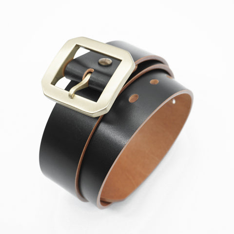 OGL Single-Prong Garrison Leather Belt Hand-Dyed Black solid brass buckle, unique tea-core