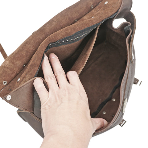 OGL 9981 Studded MTC Leather Saddle Messenger Bag Brown