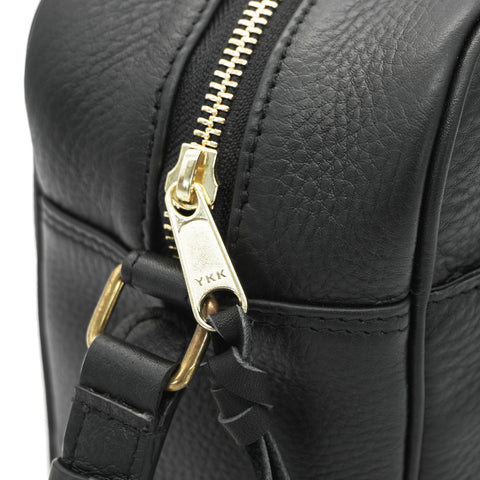 Shows YKK Excella zipper of Handmade Fullgrain Tumbled Cowhide Leather Bag by Obbi Good Label Singapore
