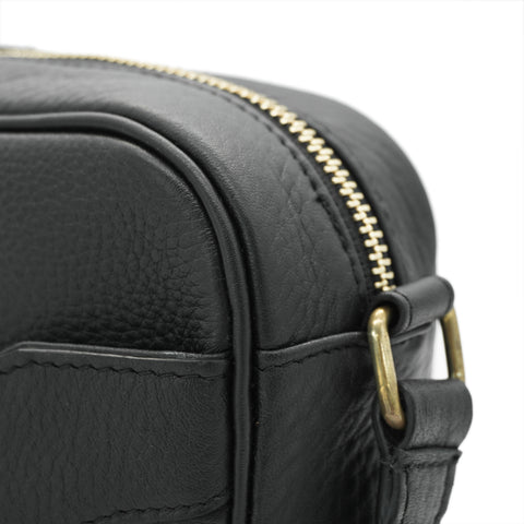 Close-up of handcrafted leather stitching and edge finishing on OGL 9981 handbag
