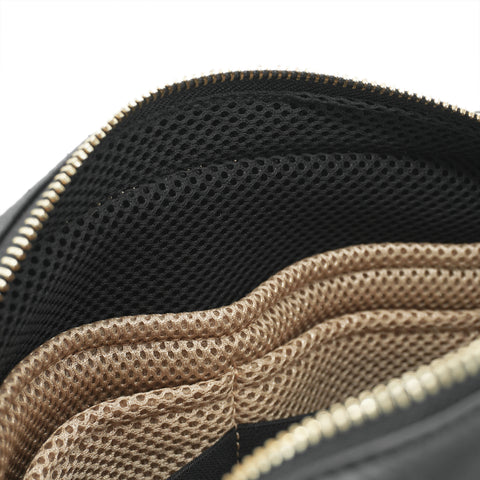 Cushion-padded interior with organiser pockets inside OGL 9981 small leather handbag