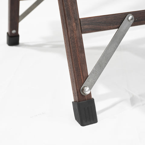 OGL Kermit wooden chair V1 in vegetable tanned leather, handcrafted folding chair with wooden frame for camping
vegetable tanned leather Kermit chair wooden folding design outdoor handcrafted