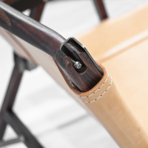 OGL Kermit wooden chair V1 in vegetable tanned leather, handcrafted folding chair with wooden frame for camping
vegetable tanned leather Kermit chair wooden folding design outdoor handcrafted