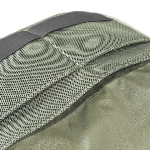 Signature Cushion-Padded Interior of the OriGinaLe Origo Roll-Top Hobo Bag protecting everyday essentials, showing close-up pocket compartment