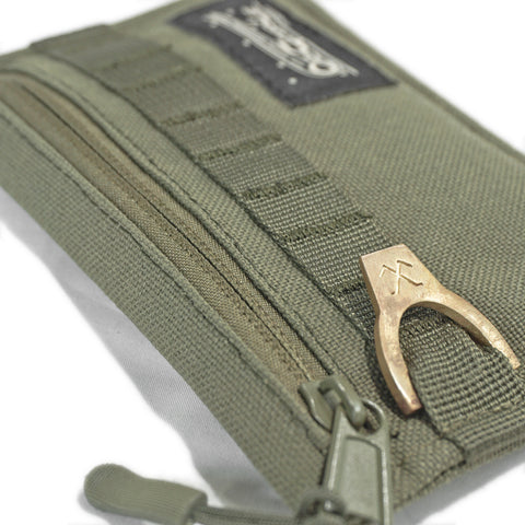 ORIGO Utility Wallet in olive abrasion-resistant technical canvas zipper view by Obbi Good Label.