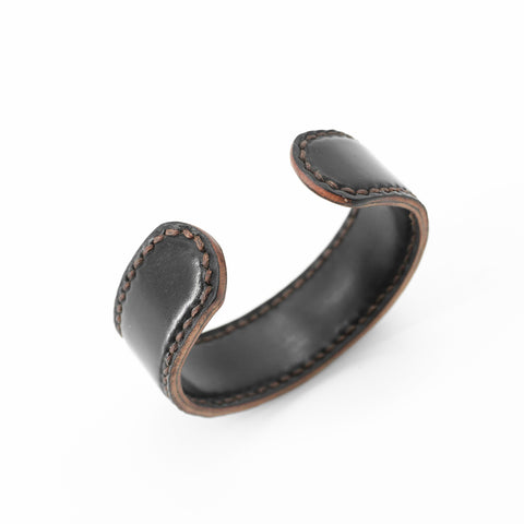 OGL BRAVE Shell Cordovan Wrist Cuff Black